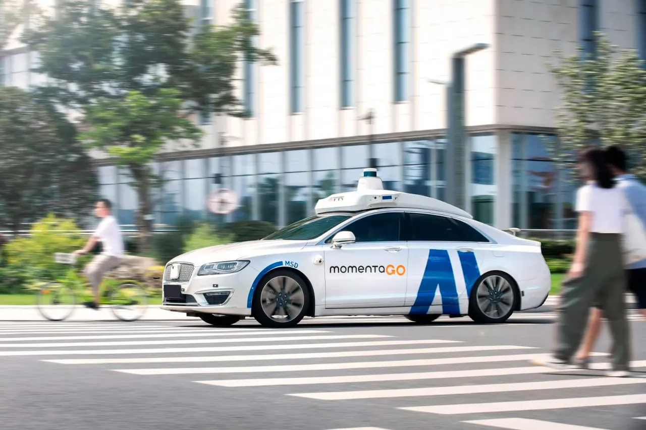 Momenta.ai